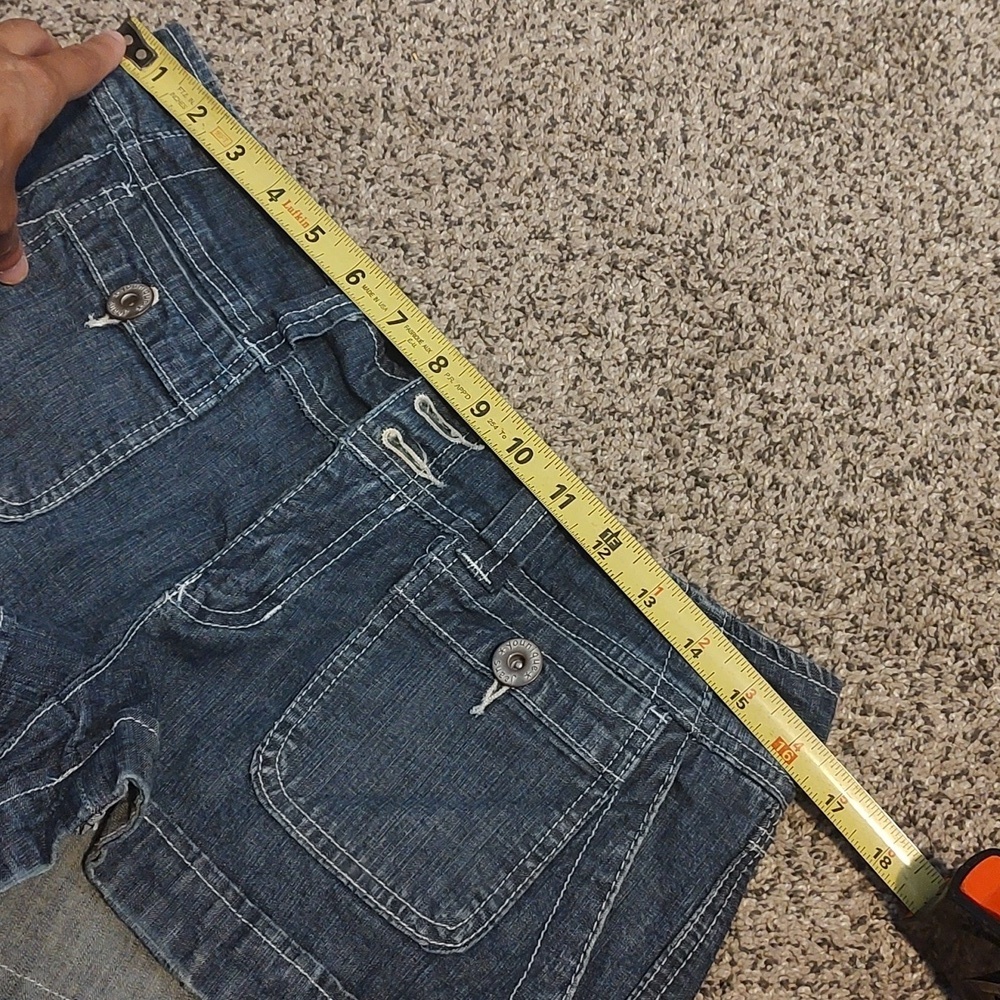 Jean Shorts - Picture 6 of 7